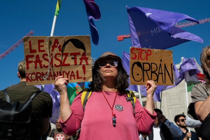 Vooruit wil klacht neerleggen tegen Hongarije bij Europees Hof voor de Rechten van de Mens vanwege inperking lgbtqia+-rechten
