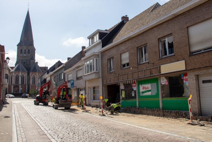 Miki gaat tegen de grond: dorpscentrum krijgt volgend jaar nieuwe parking