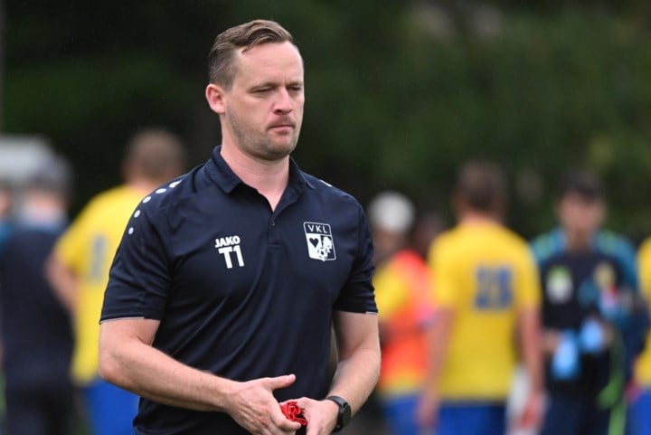 Wedstrijd te veel voor VK Linden-coach Jens Detruyer, mooi afscheid voor Sami Afkir bij BOKA United: “Een goal, de zege en de promotie”