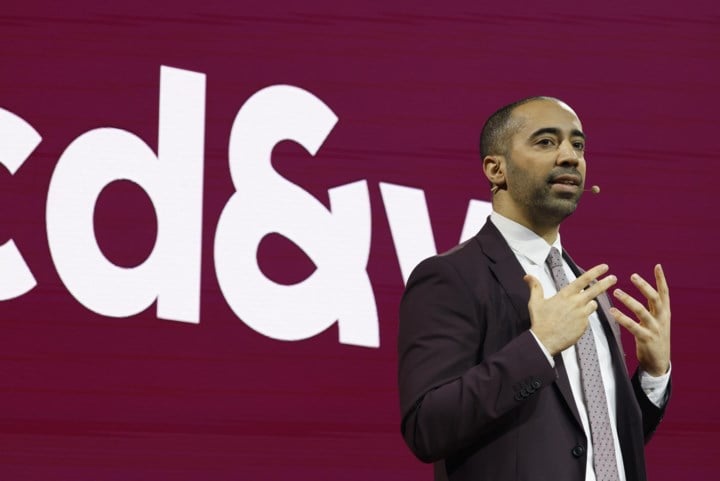 Sammy Mahdi herverkozen tot CD&V-voorzitter