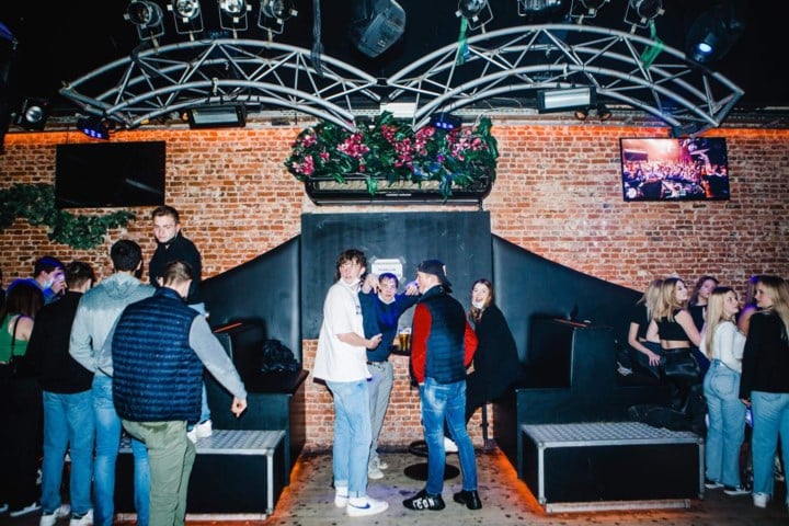 Legendarische dancing in Westmalle sluit na 36 jaar: “Dit weekend laatste keer serieus knallen”