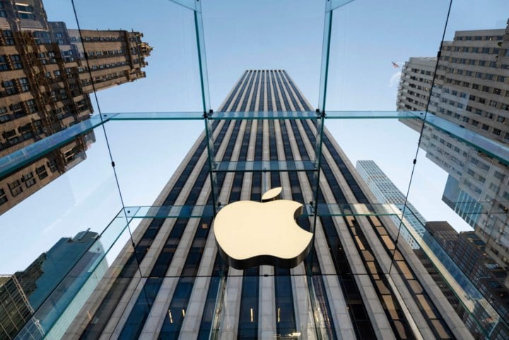 Trump wil niet dat Apple producten in India maakt: “Ik had een probleempje met Tim Cook”