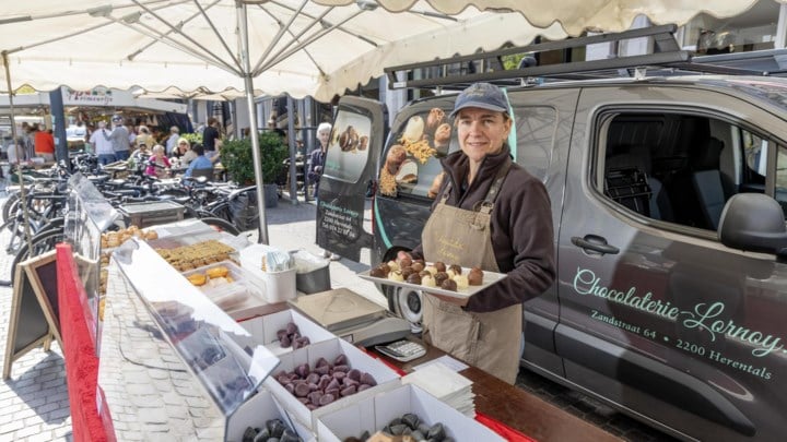Chocolatier Lornoy verkoopt nu ook melocakes op de markt: “De puzzel viel plots in elkaar”
