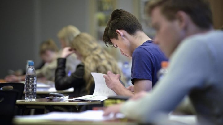 Organisaties richten tijdens examenperiode 300 studieplekken in: “Iedereen moet in stilte kunnen studeren”