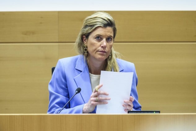 Kabinet van minister Verlinden was op de hoogte van discriminatieproblemen  in Aalter: brief aan burgemeester De Crem bleef liggen (Aalter) | Het  Nieuwsblad Mobile