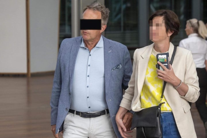 Straf met uitstel gevorderd tegen voormalig decaan UAntwerpen wegens grensoverschrijdend gedrag