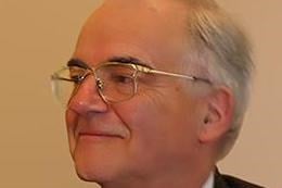 Priester en oud-leraar Godfried Vandenberghe overleden