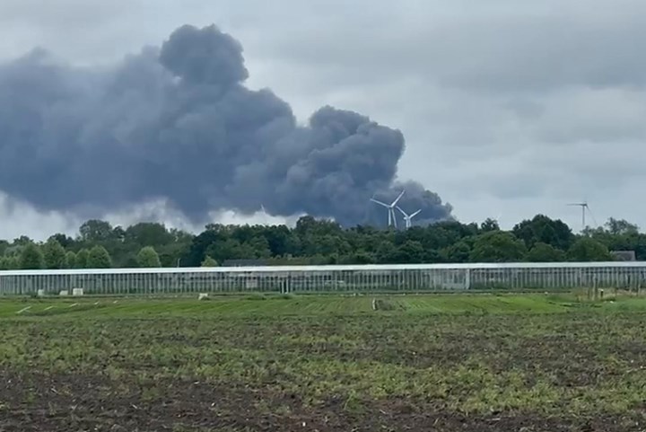 Na grote afvalbrand in Willebroek: Gemeentes onderzoeken wat misliep bij BE-Alert