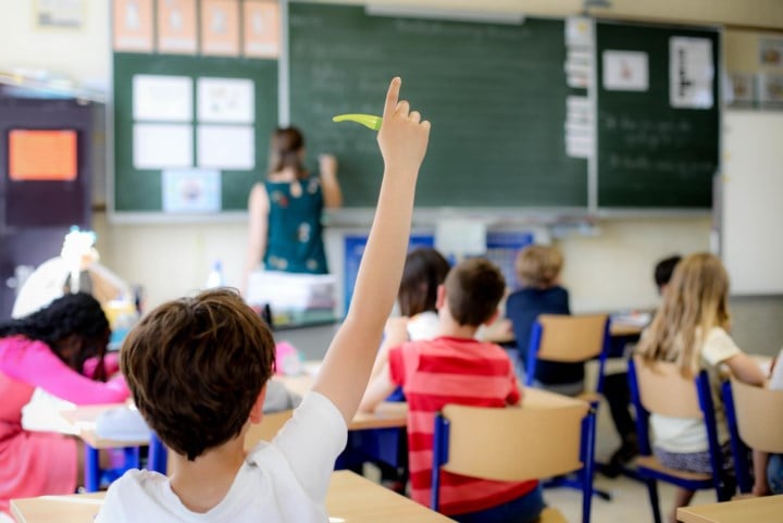 Many future teachers do not reach the Evening Ten Terms themselves