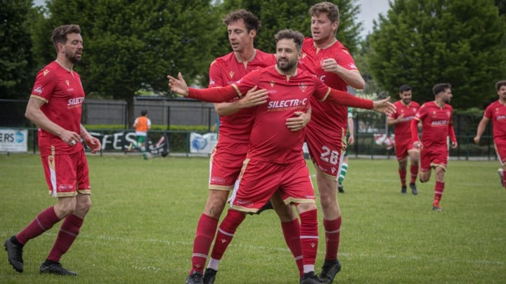 Dit zijn volgend seizoen de tegenstanders van jouw favoriete voetbalclub