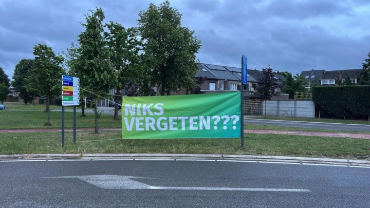 Mysterieuze affiches blijken van ACV, maar wat wil de vakbond ermee bereiken?