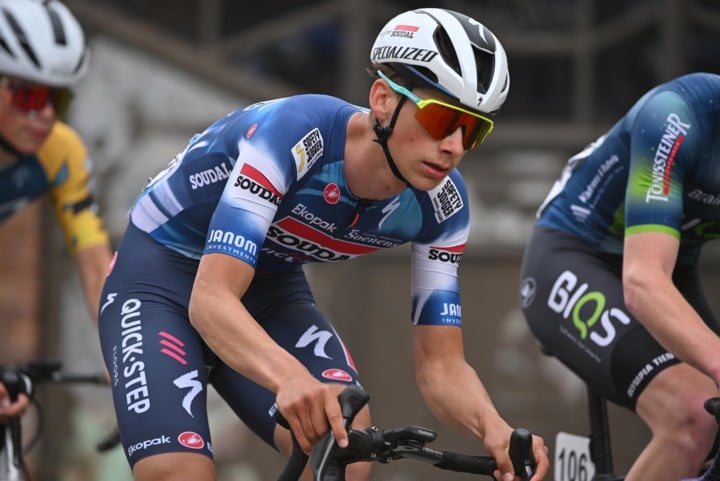 BELGEN IN HET BUITENLAND. Sune De Valck wint ritten in Côte d’Or Classic, Lotte Claes tweede in Alpes Gresivaudan Classic