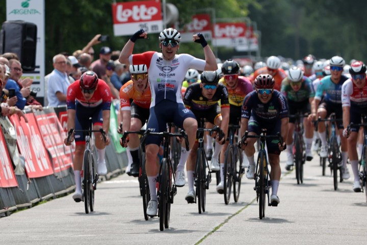 Streekrenner Artuur Torney geeft sprintles in GP Florian Vermeersch: “Concrete contacten zijn er nog niet, maar ik wil hogerop”