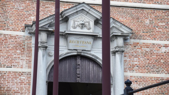 Oplichtster (57) veroordeeld tot 30 maanden cel: “Ze was uit op snel geldgewin”
