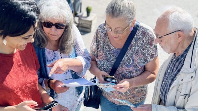 Ouderenraad organiseert wandelzoektocht ‘Oep de Waggel’: “Stimuleert beweging en digitale vaardighed