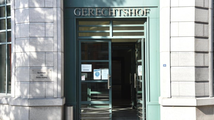 Genkse (32) krijgt werkstraf omdat ze logeerkamer aan drugsdealer verhuurt voor opslag van cocaïne, xtc en cannabis