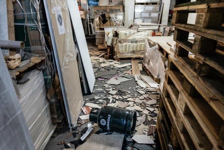 Brugse hooligan blijft aangehouden na raid op doe-het-zelfzaak in Molenbeek voor bekerfinale