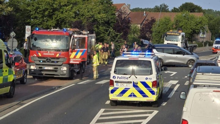 Kindje lichtgewond na ongeval in Heffen: “Het werd voor verzorging naar het ziekenhuis gebracht”