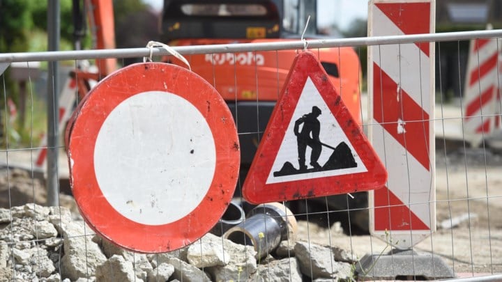 Tervuursesteenweg afgesloten na wegverzakking, beschadigde riolering wordt volgende week hersteld