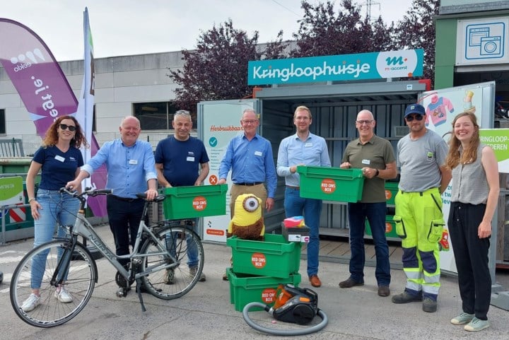 Kringloophuisje doet inzameling van herbruikbare fietsen en elektro uit dak gaan: “Ronduit spectaculaire cijfers”