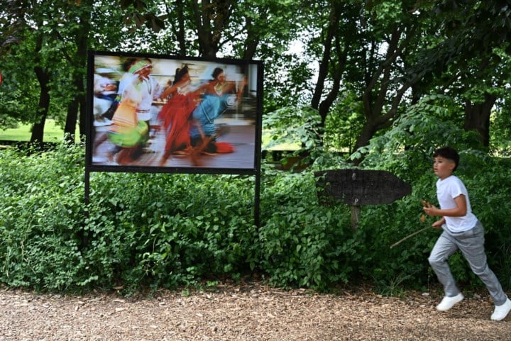 Heel de zomer kunst bekijken in Colomapark